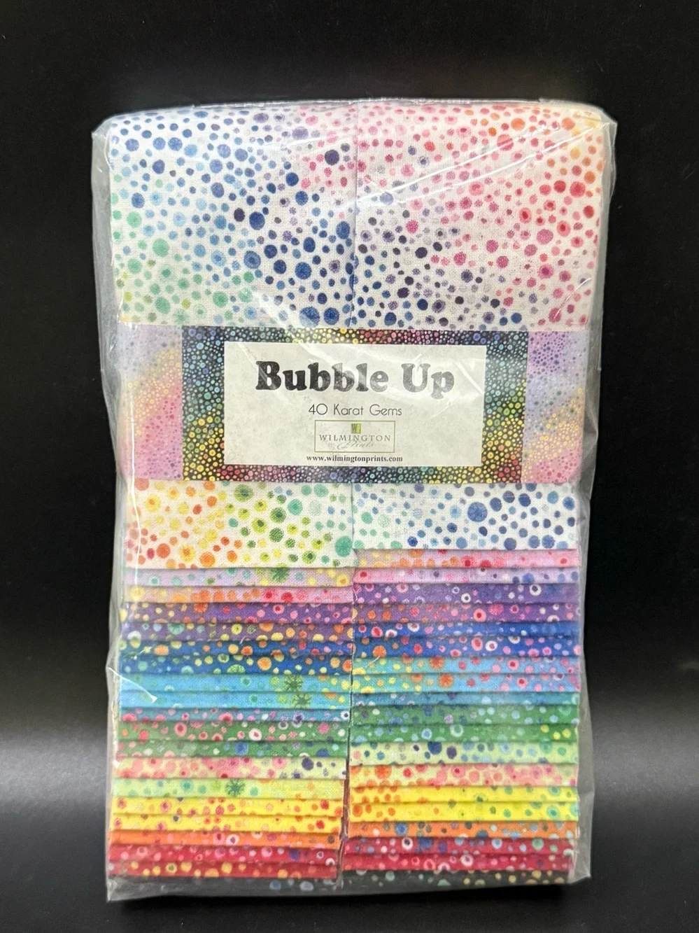 WILMINGTON Bubble up 40 Karat Gems 40 2 1/2” X 44” Pre-cut Cotton Fabric Strips